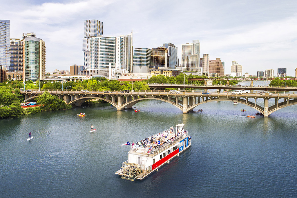 Percona Live community dinner on the Lone Star River Boat